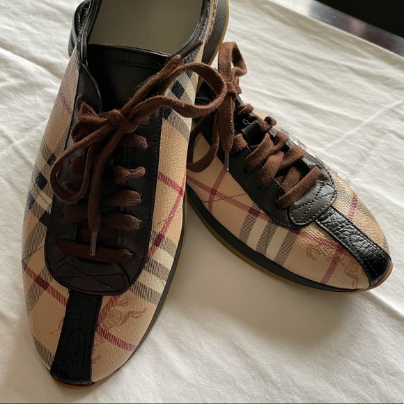Burberry London Women’s Sneakers - Picture 1 of 12